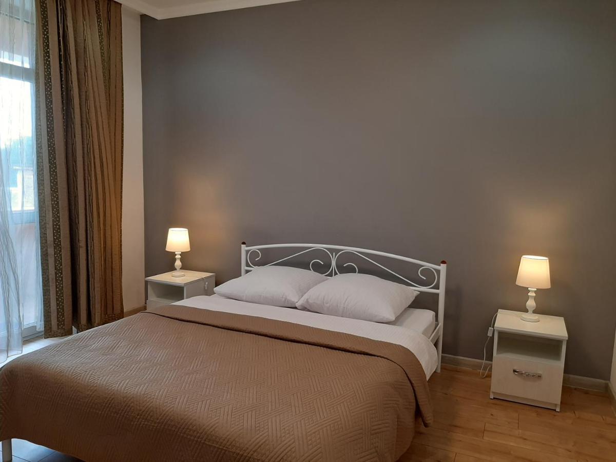 New !!! Modern Lux Apartment In The City Center With A Terrace Mukaçeve Dış mekan fotoğraf